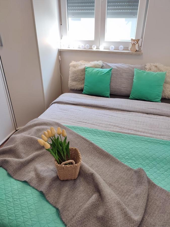 Appartement Nina à Pula Extérieur photo